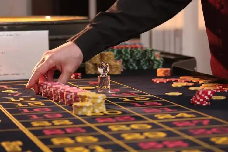 Filipino player enjoying 19slot gaming platform on mobile device